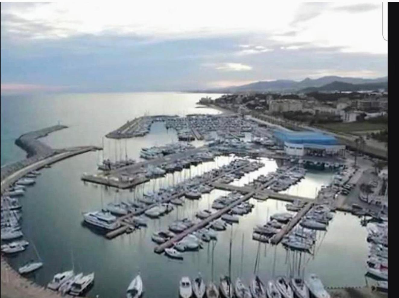 Apartment Llavaneres II Sant Andreu de Llavaneres Zewnętrze zdjęcie